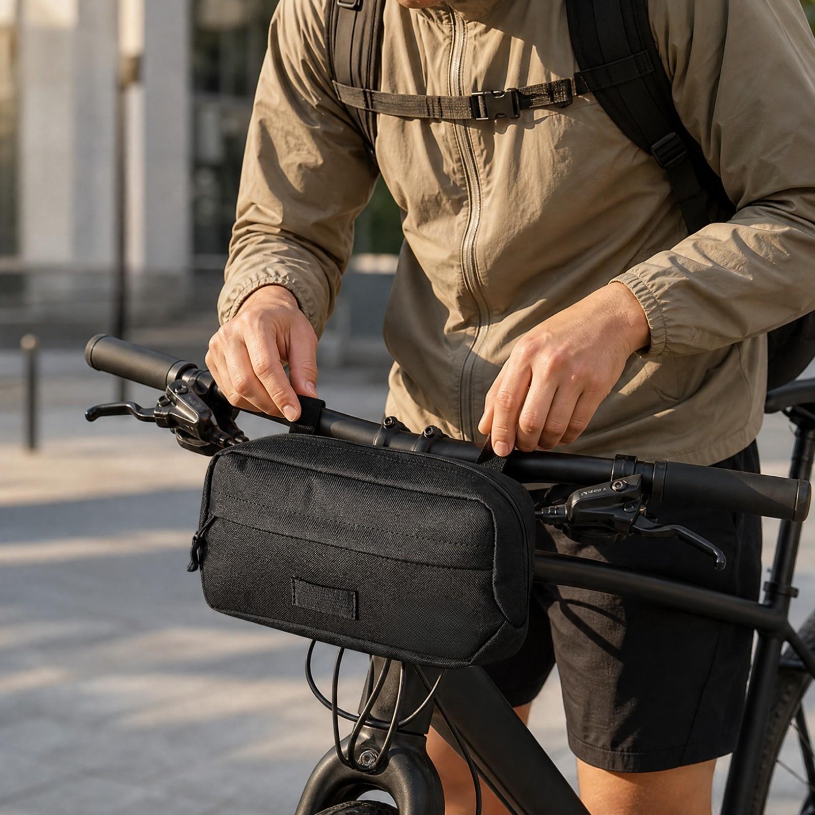 Cycling Commute Essentials - Kompaktowy, czarny, wykonany z PVC, uchwyt